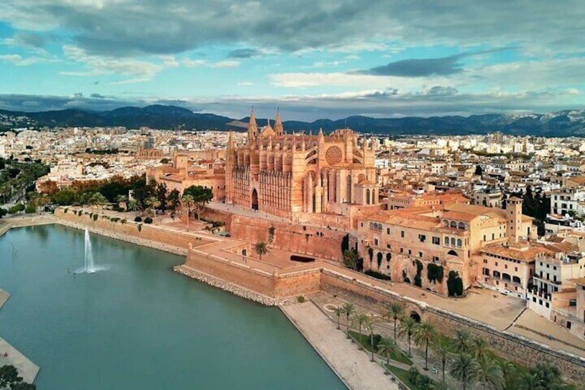 Palma de Mallorca 6 hour Private Tour From and To Port