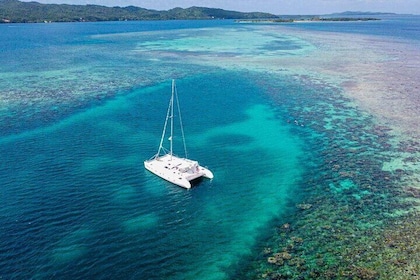 Roatan : Catamaran Cruise Tour's & Sailing Charter's