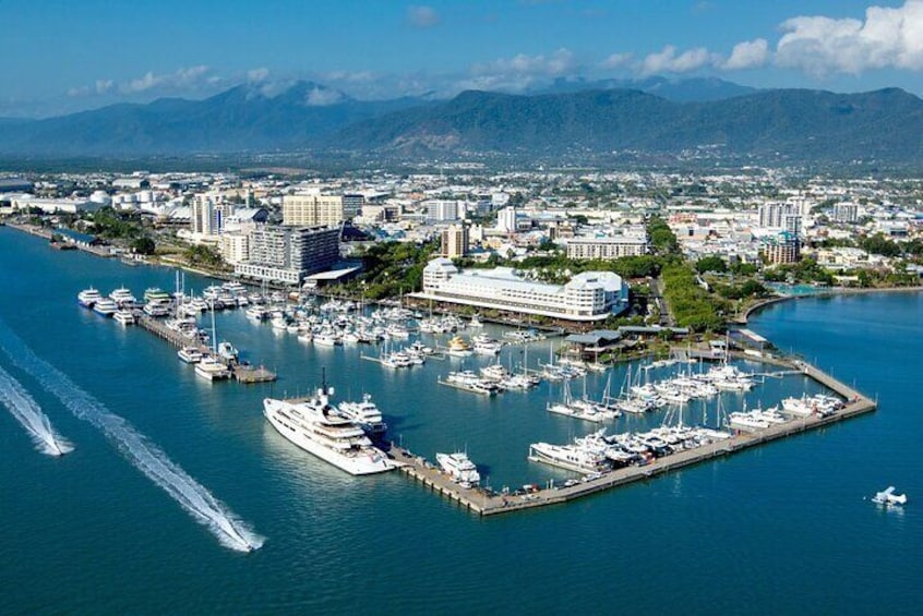 Zoom Around Cairns - 10 min City Scenic Flight