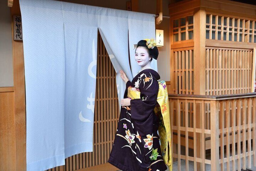 Gion Geisha at Teahouse