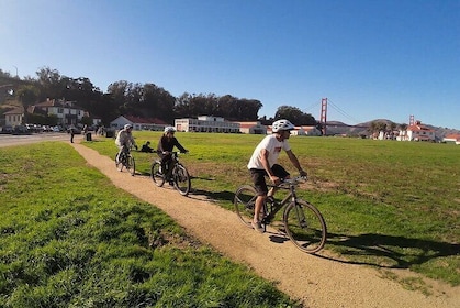 San Francisco E-Bike City Tour