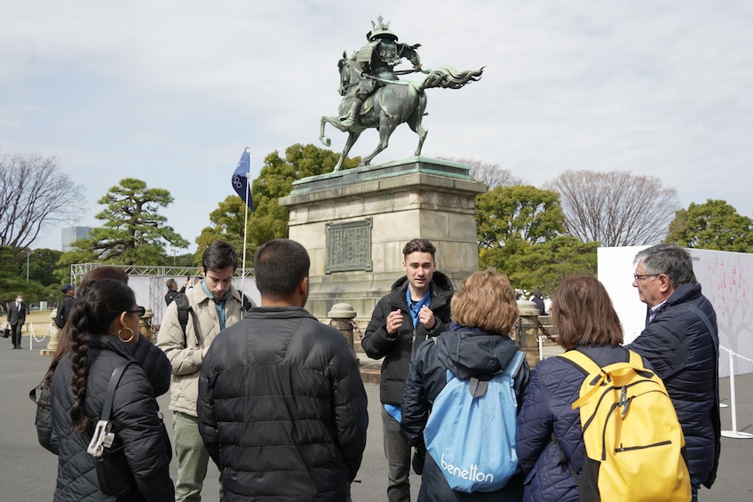 Full Tokyo: Meiji Shrine, Imperial Palace, Asakusa & Skytree Ticket