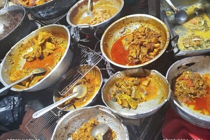 Typical Seafood Cooked by Native Women in Bazurto