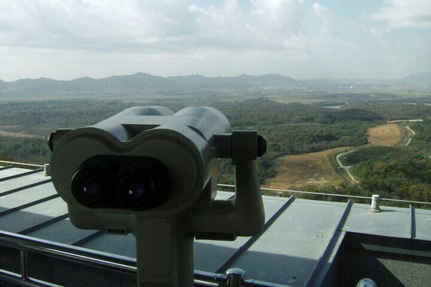 Private Guided Tour in DMZ with Modern Museum Optional Layover