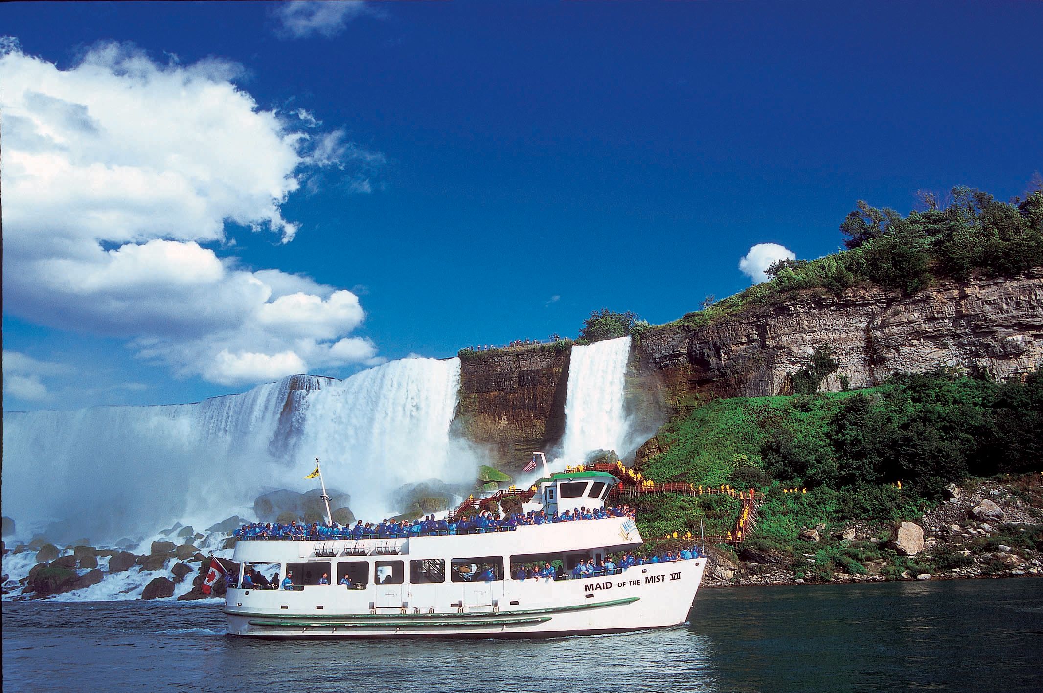 Niagara Falls Canada Tour & Maid Of The Mist Boat Ride