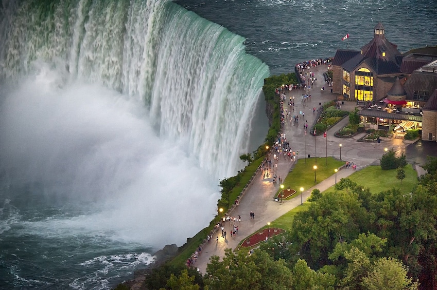 Aerial view of Queen Victoria Park and Niagara Falls 