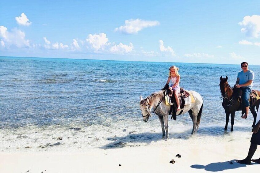  Join us for a unique beach experience—kids' horseback rides that they'll cherish forever! 