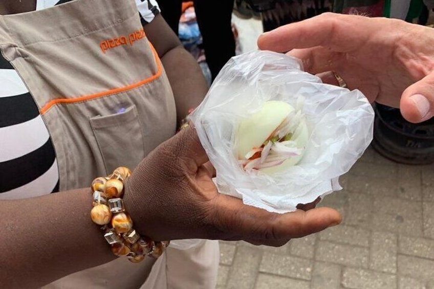 Accra Makola Market Food Tour With Full Lunch