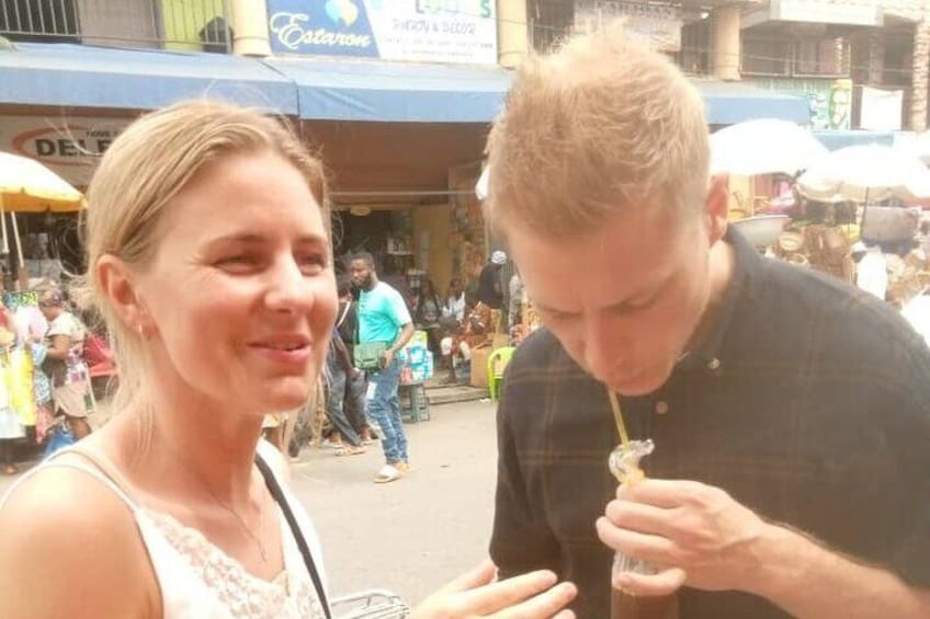 Accra Makola Market Food Tour With Full Lunch