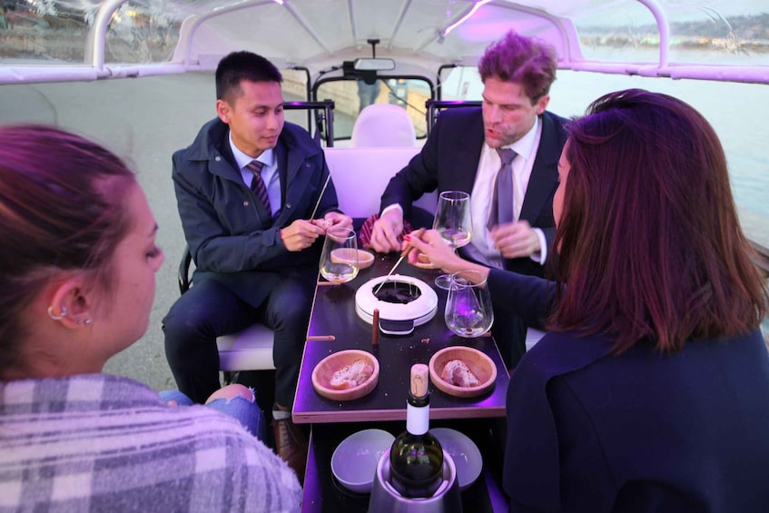 Picture 4 for Activity Geneva: tour with fondue and wine in TukTuk