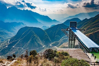 Silver Waterfall, Haven Gate and Glass Bridge by Private Car