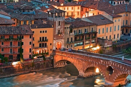 Vandringshistoria Tour i Verona och Arena