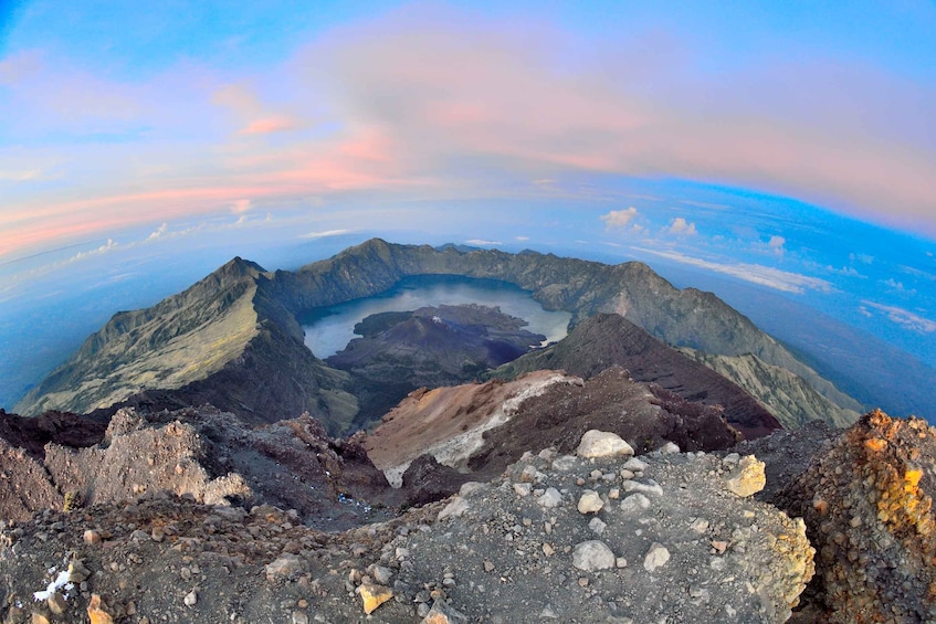 Mt. Rinjani Summit and Segara Anak Lake 3-Day Hike