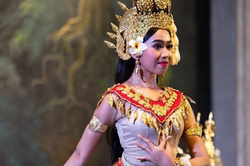 Apsara Dance Show with Buffet Dinner and Transportation Included