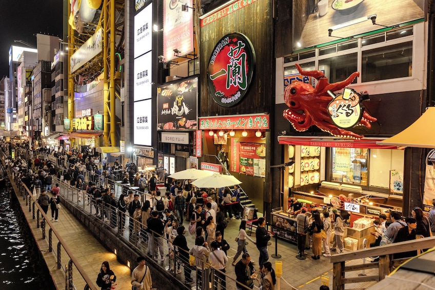 Osaka Delights: Traditional Japanese Food Tour