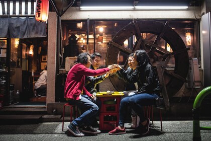 Tour de comida tradicional de Tokio en un grupo pequeño