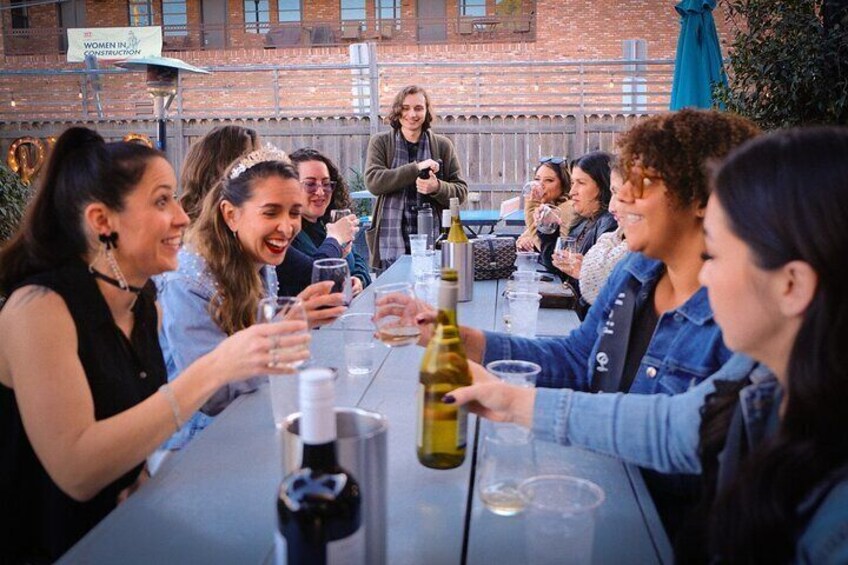 Wine & True Crime Tour in Old Town Temecula with Drinks