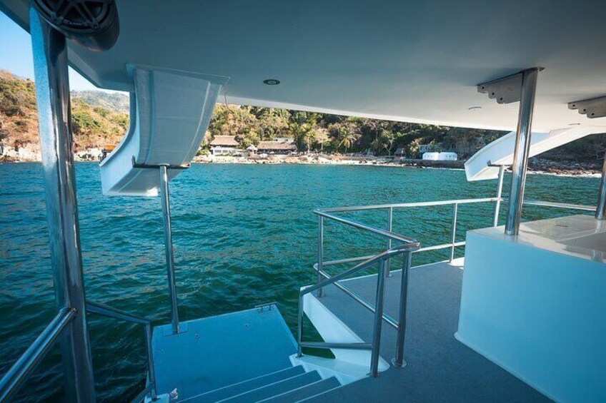 Private Yacht Charter Chica Fun 6 waterslides in Puerto Vallarta