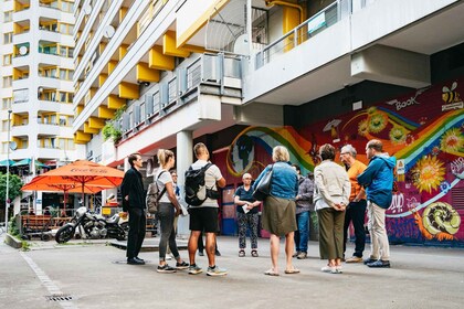 Berlin: Kreuzberg Guided Walking Evening Tour