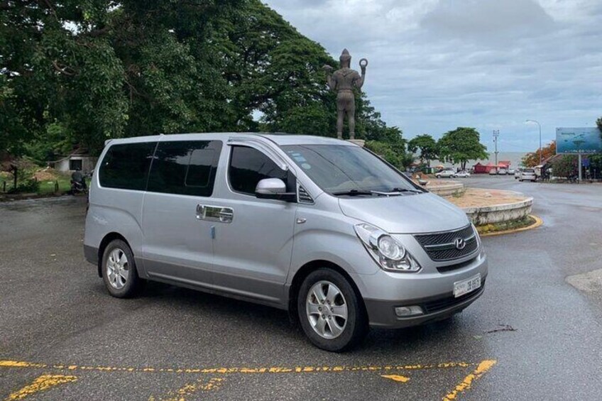 Minivan - Hyundai H1