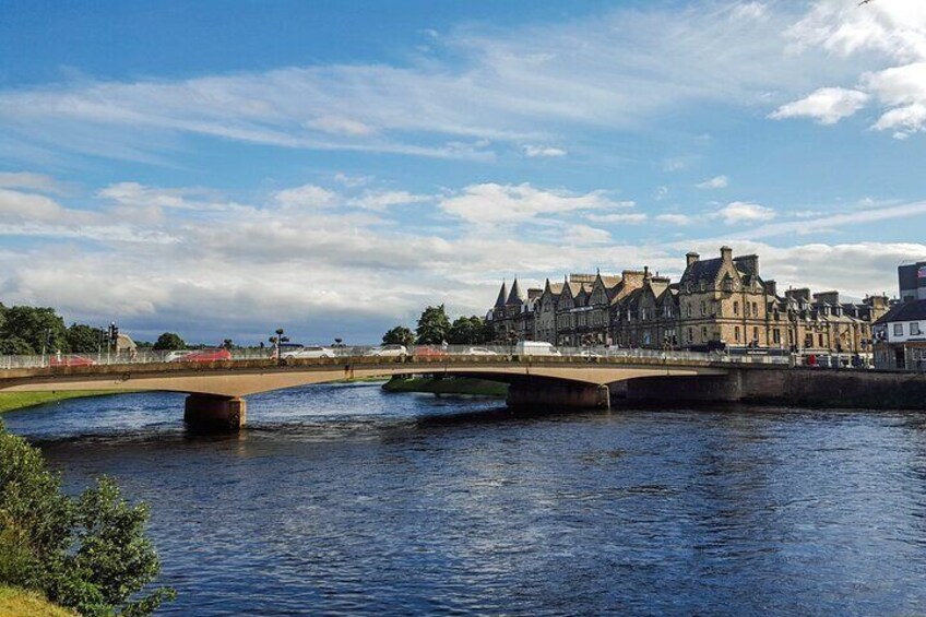 Invergordon Shore Excursion: Inverness, Cawdor Castle & Whisky