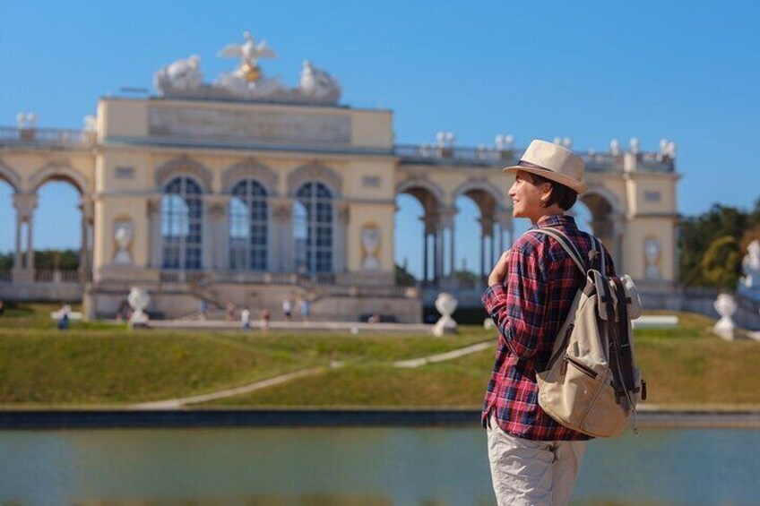 Private Vienna Full-Day Tour with Schönbrunn Palace Entry & Lunch