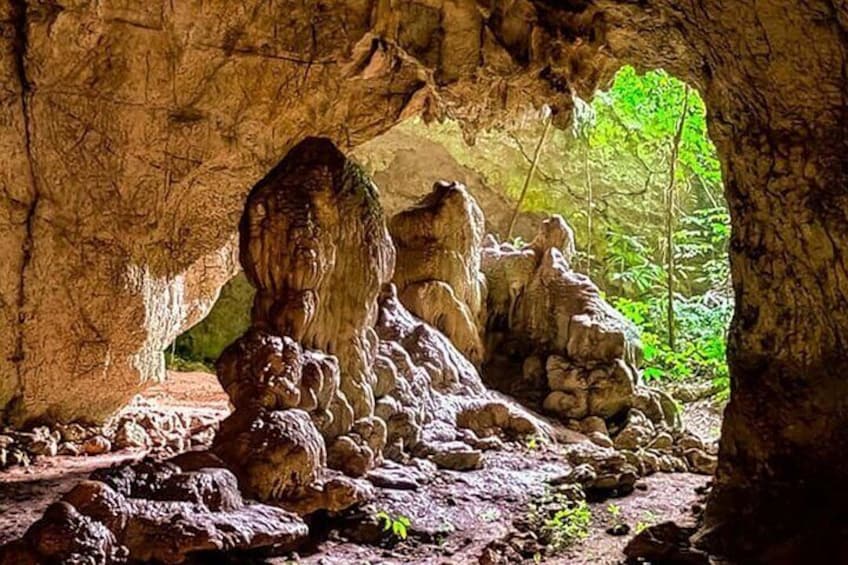 Caves of La Cobanerita + El Chechenal Beach: A Day Between Nature & Mysticism