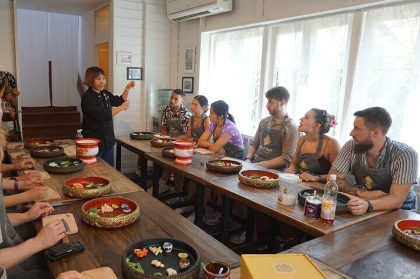 Bangkok Hands on Thai Cooking Class 4 Daily Set Menus