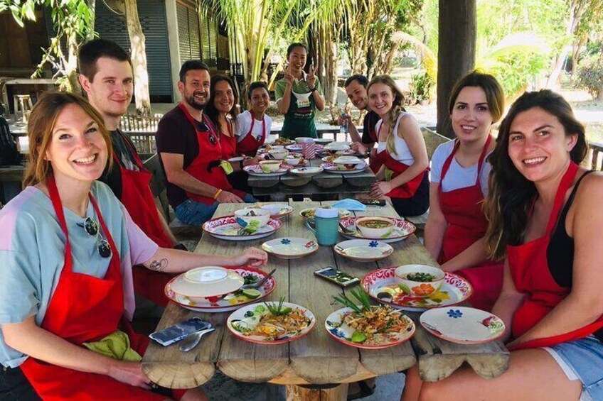 Chiang Mai Thai Cooking Organic Farm with Local Market Tour