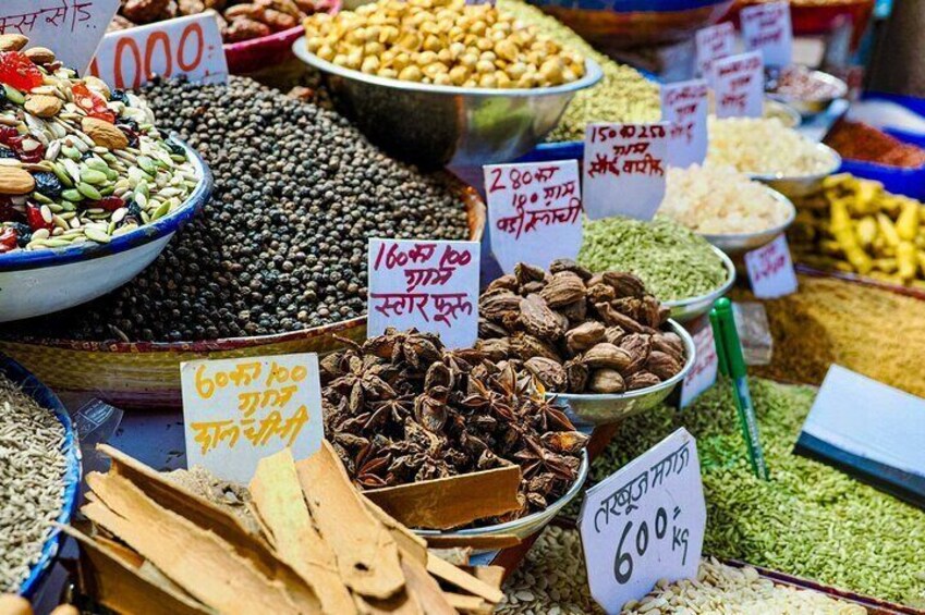 Delhi Shopping Experience with a Local Guide