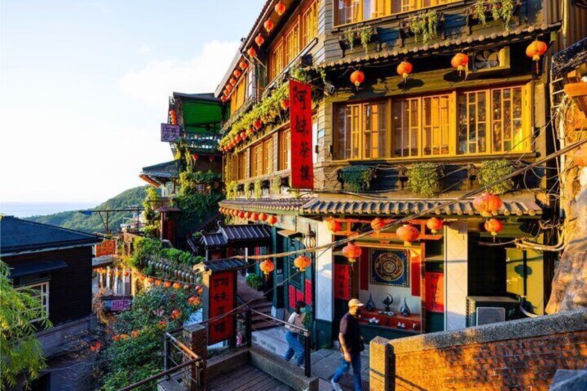 Yehliu Golden Waterfall Jiufen Shifen Day Tour