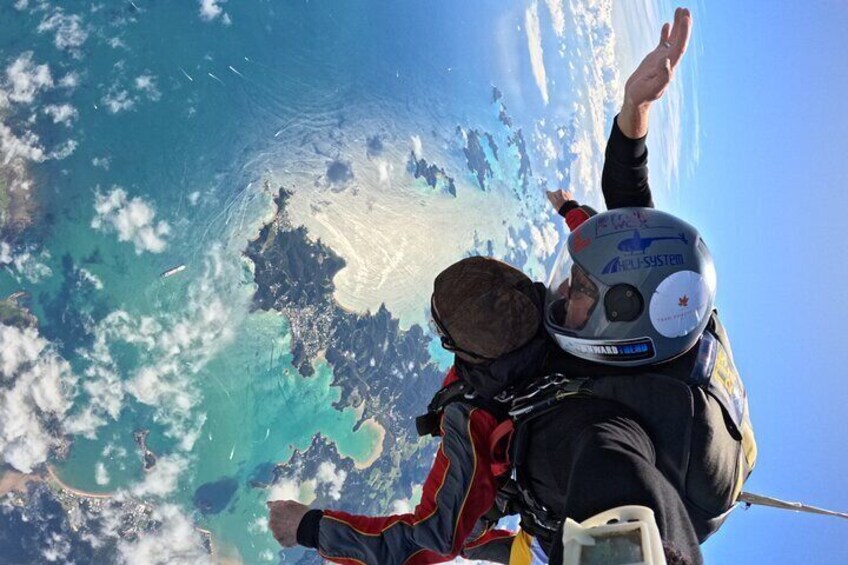 Bay of Islands: 12,000ft Skydive