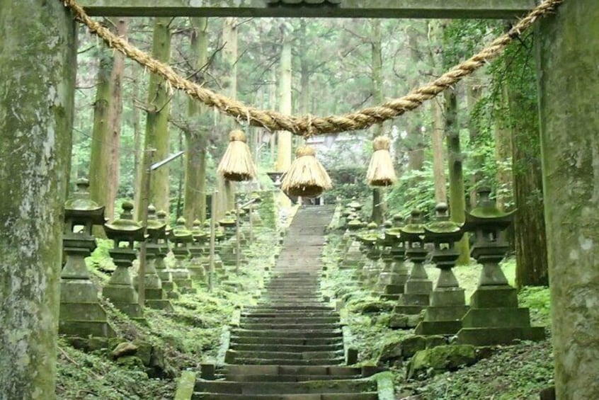 Kyushu Kamishiromi Shrine, Amano Iwato , Takachiho Gorge Day Tour