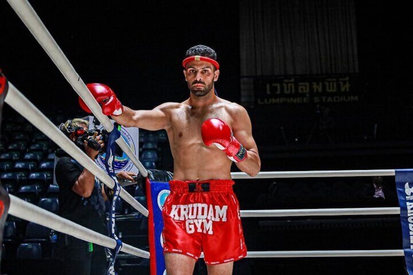 Friday Muay Thai Madness Explosion at Lumpinee Stadium Bangkok