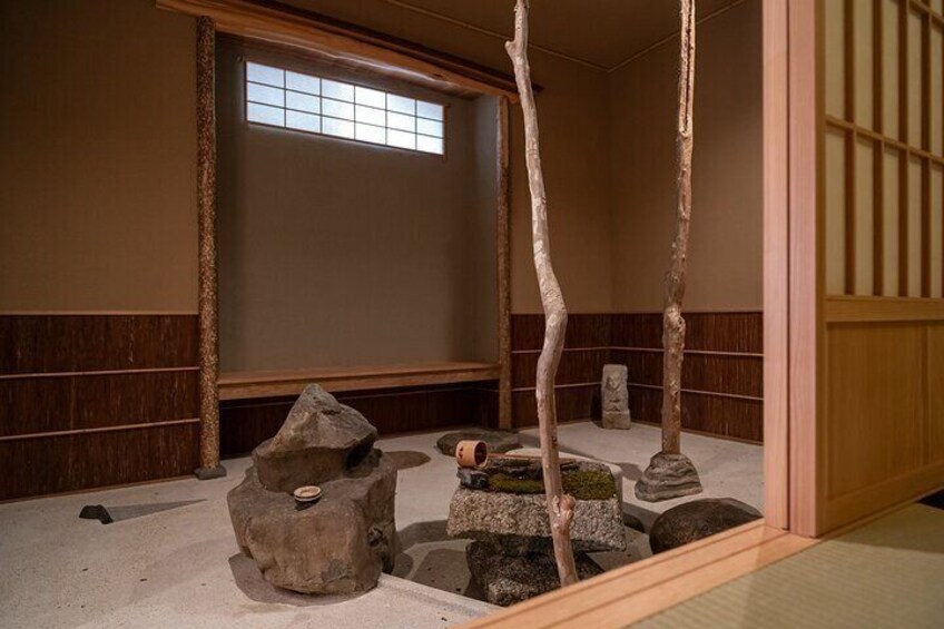 Authentic Tea Ceremony Experience with Finest Matcha & Sweets