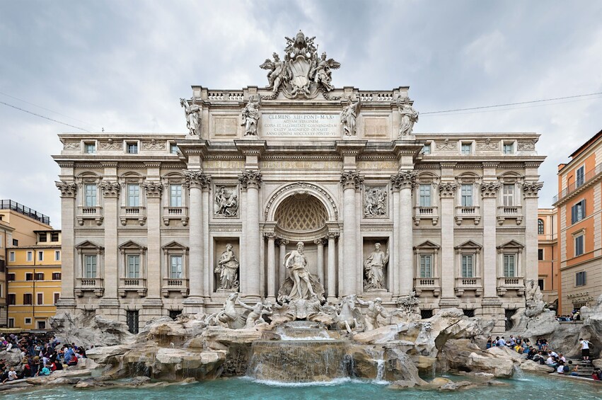 Trevi Fountain Undergound Domus Guided Tour