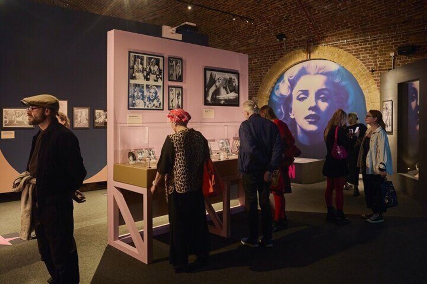 Marilyn: The Exhibition