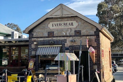 Best of Hahndorf & Barossa: Strawberries,Wine,Lunch & Maggie Beer