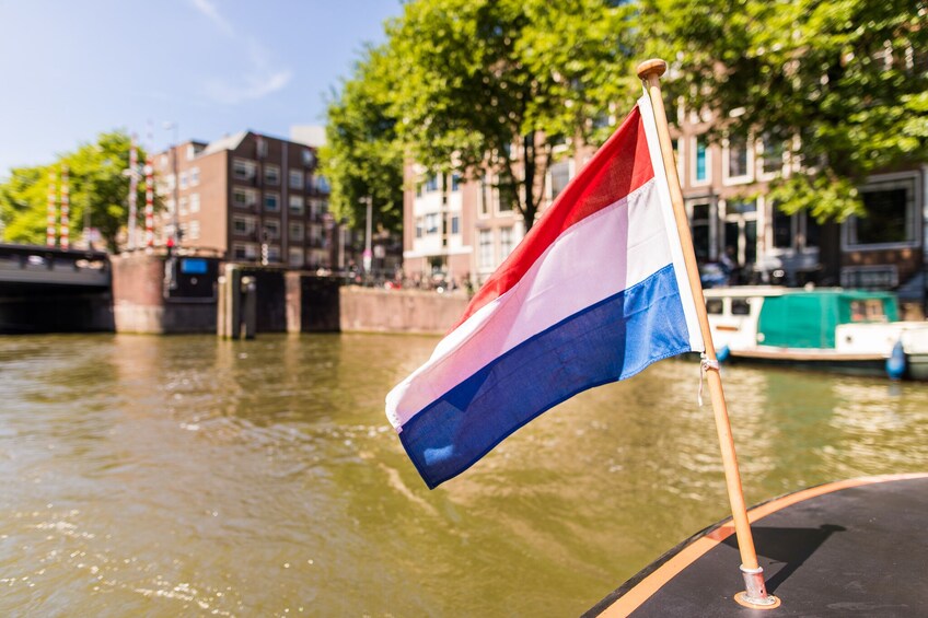 Amsterdam: 1-Hour Canal Cruise from Central Station