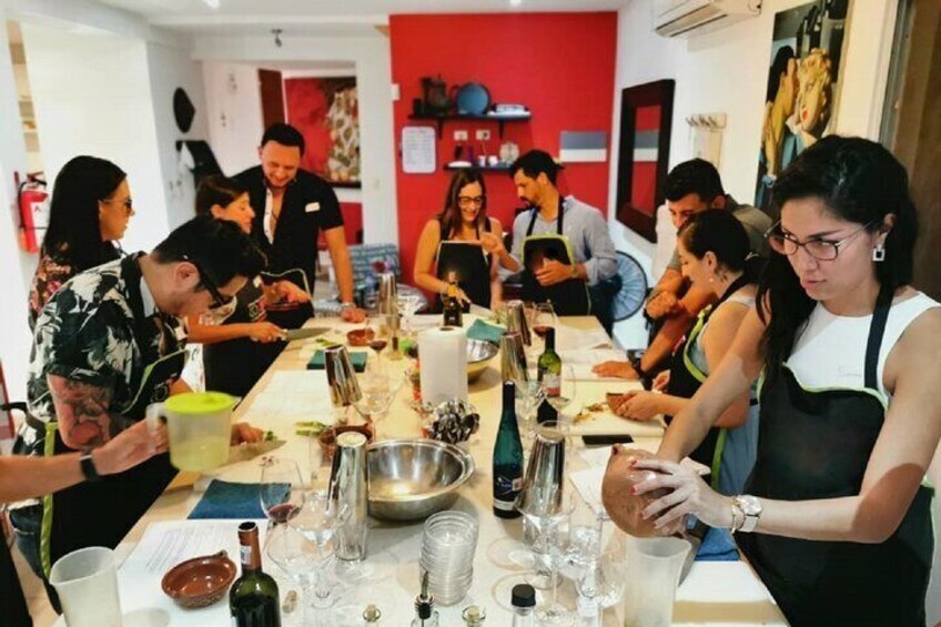 Cooking Class with Tequila and Mezcal Tasting at a Chef's House