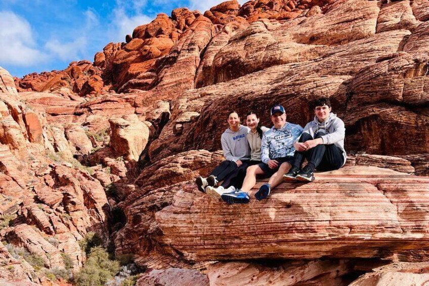 Panoramic Red Rock Canyon Scenic Loop Tour