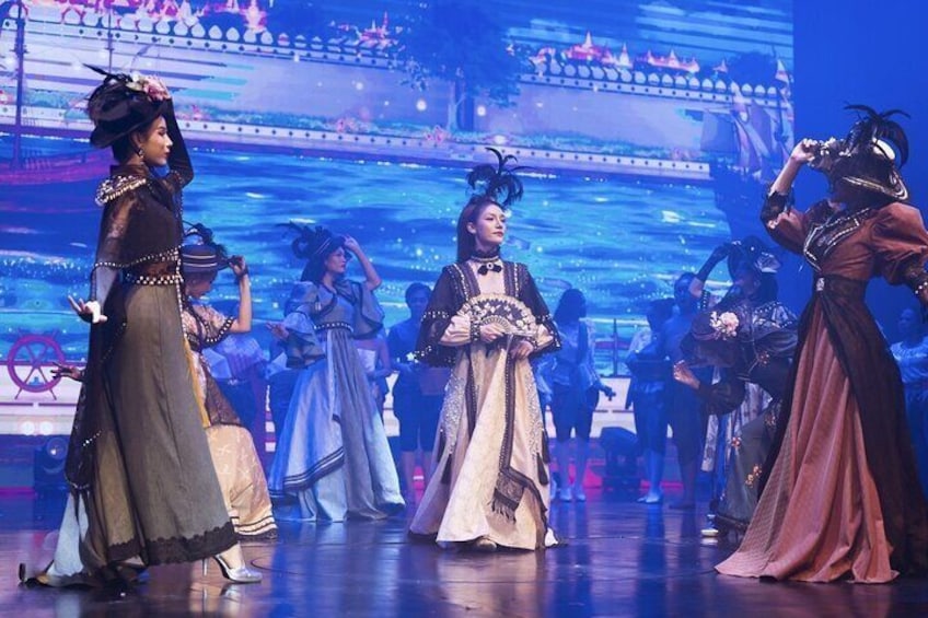 Bangkok's Siam Fantasy Show with Royal Galaxy Dinner Cruise