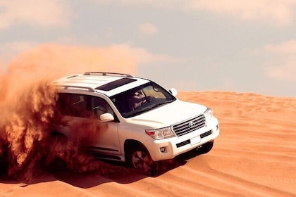 Dubai Red Dune Desert Safari Adventure with BBQ and Quad Bike