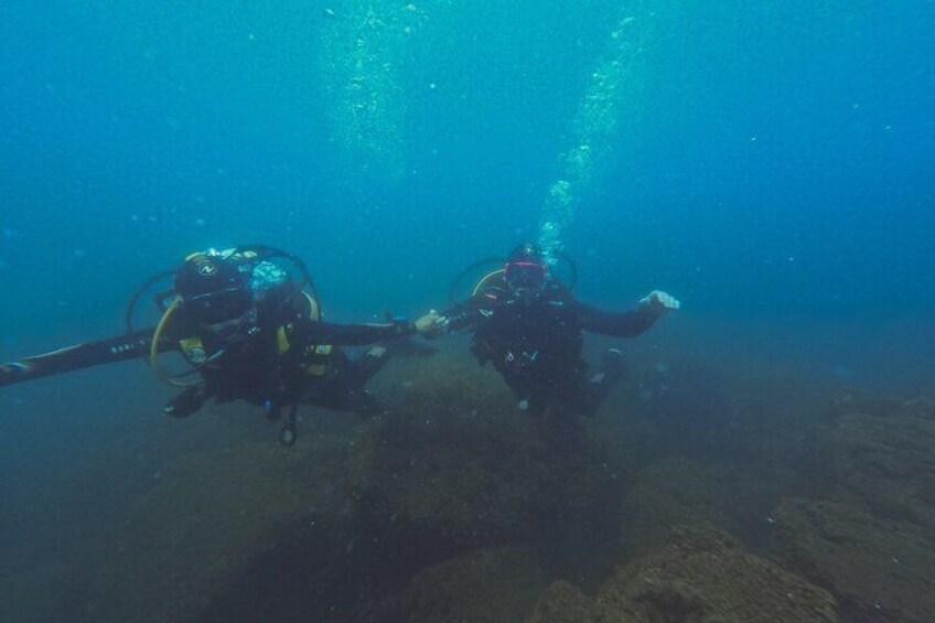 Dry Smoky - Divers at first dives