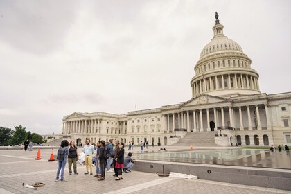 Capitol Hill Tour: Inside Supreme Court, Library & Capitol