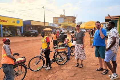 Kigali City Tour with Museums and Markets and Culture