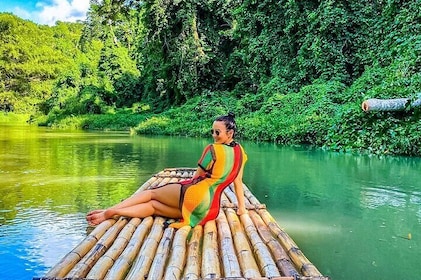 Martha Brae Rafting Experience & Scothie's Lunch, Montego Bay