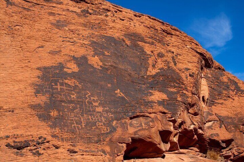 Valley of Fire Guided Hiking Tour from Las Vegas