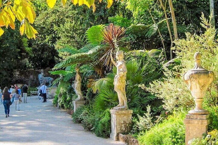 Quinta da Regaleira Entry Tickets with Host From Meeting Point