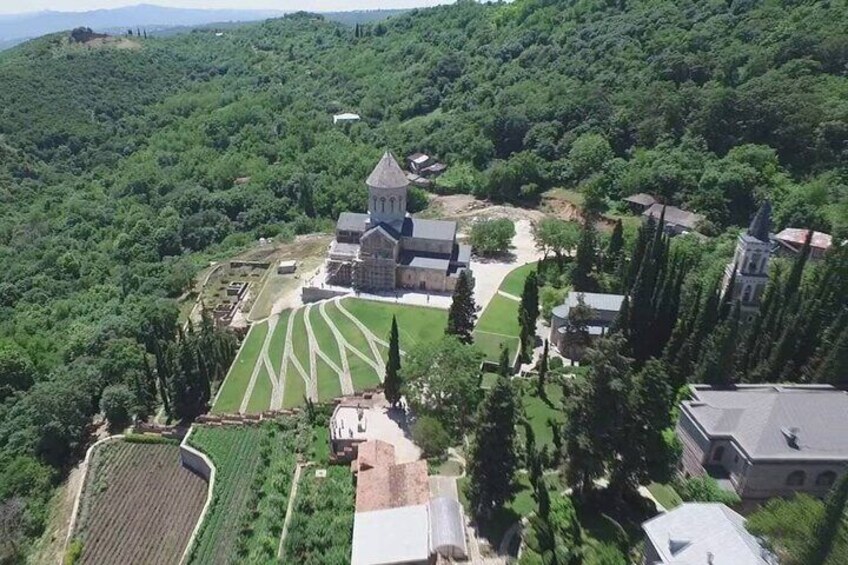 Wine Tour in Bodbe Sighnaghi Kindzmarauli Gremi Telavi Gombori